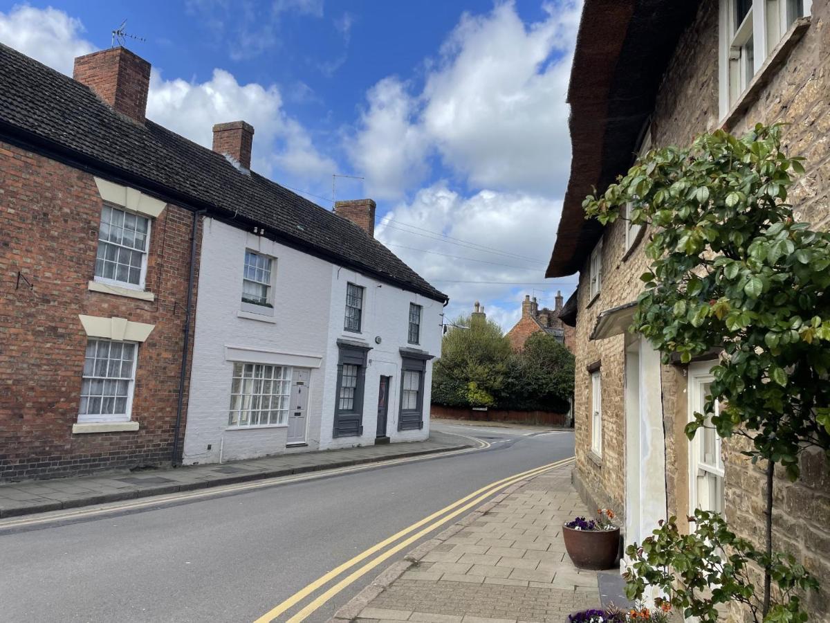 The Limes - Beautiful Townhouse In Oakham Leilighet Eksteriør bilde